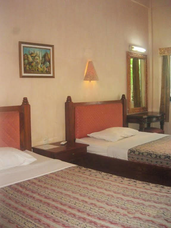 Hotel Sanur Ayu Екстер'єр фото